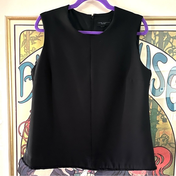 Victoria Beckham Black Classic Shell Size- L - Picture 2 of 10
